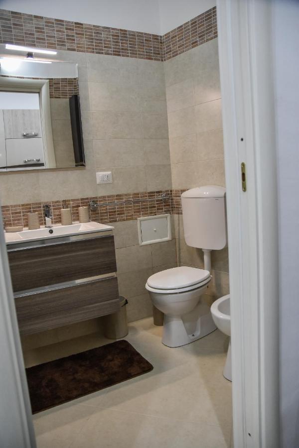 Casa Dell Arco Apartment Bari Zewnętrze zdjęcie