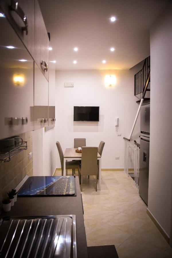Casa Dell Arco Apartment Bari Zewnętrze zdjęcie